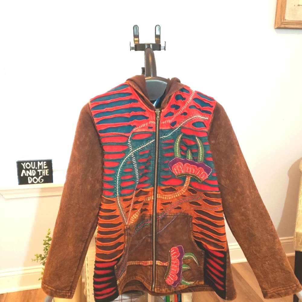 Rising International Boho Zippered Hoodie Jacket. SIZE L